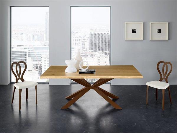 Tisch aus Holz mit Basis aus Metall MIKADO LEGNO