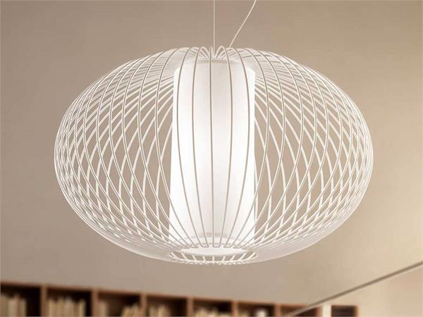 Lampe en suspension avec structure filiforme Titti Tonda