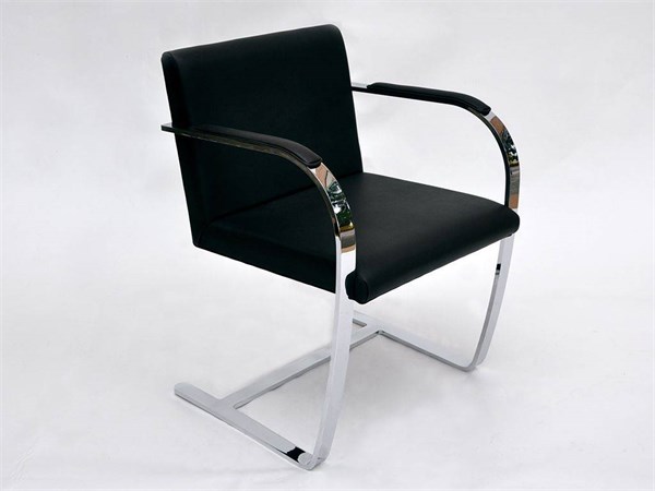 BRNO fauteuil en cuir et  structure plate