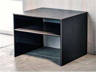 Tavolino con ripiano in marmo ceramica Perseo