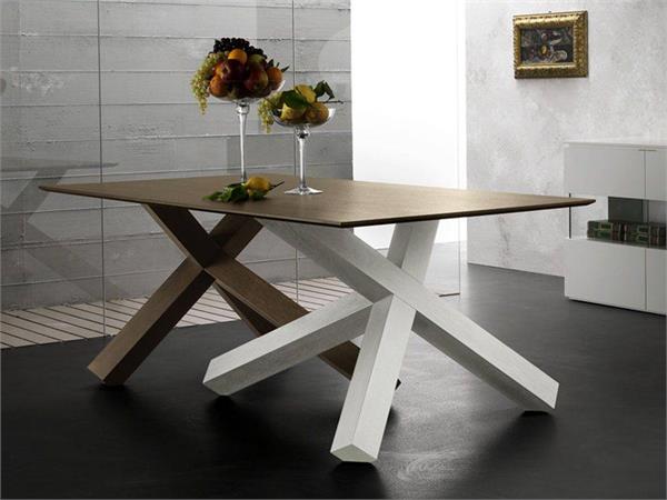 Table en bois Cross