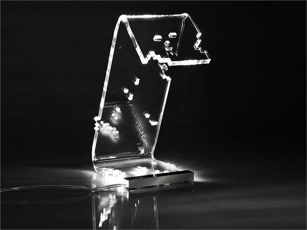 Acrylic crystal Design table lamp C-LED Pixel