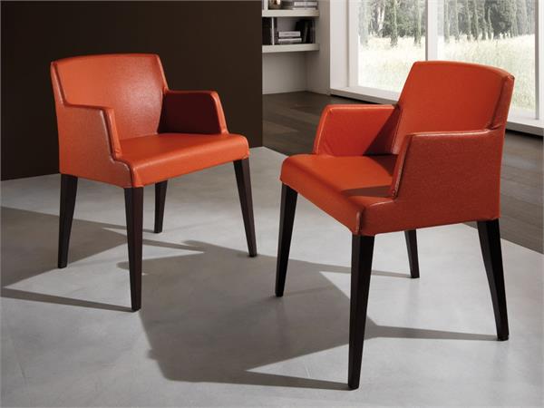 Hetepher Poltrona in ecopelle classica