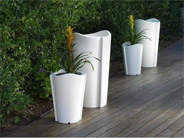 Modern vase Bassano