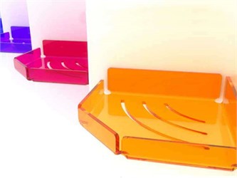 Bathroom shelf corner