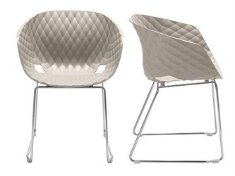 Sessel mit Schlittenstruktur Uni-Ka 595