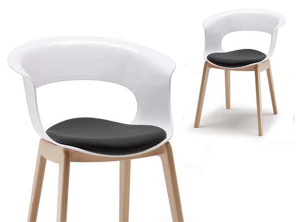Sedia policarbonato con cuscino Natural Miss B 