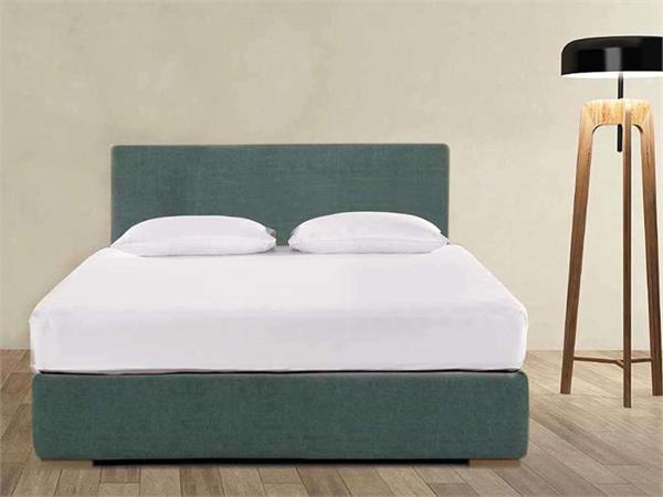 Upholstered double bed Silene