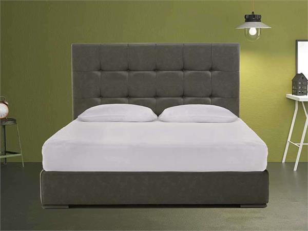 Upholstered double bed Lilia