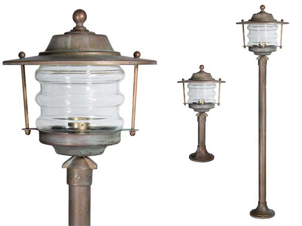 Lamp post for garden Onda