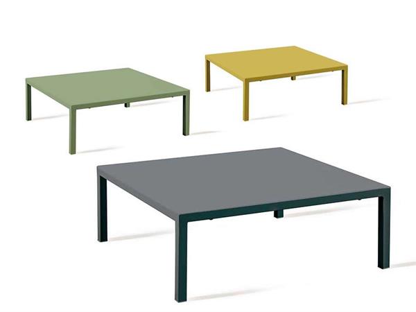 Outdoor coffee table Quatris