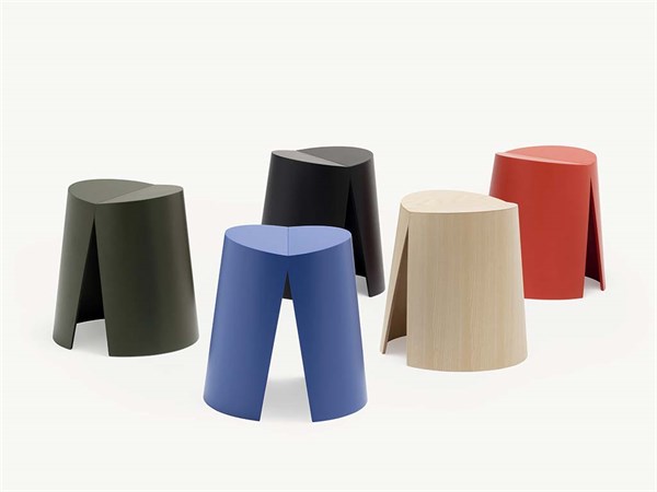 Sgabello legno basso Ax