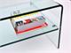 Tischchen aus gebogenem Glas mit Regal Accademia in Tag