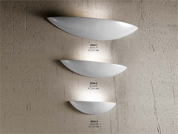 White wall light Semicircolare