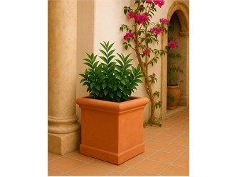 cubo smooth toscano terracotta pot