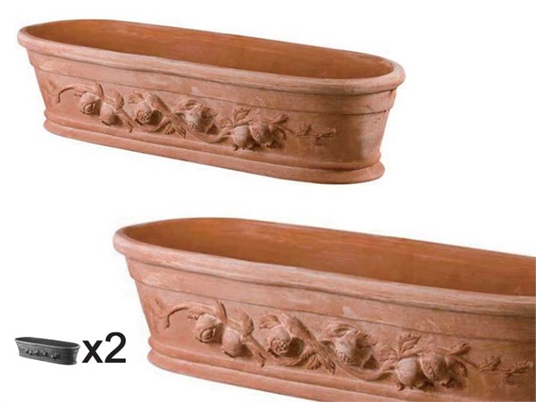 Festooned flower pot in terracotta