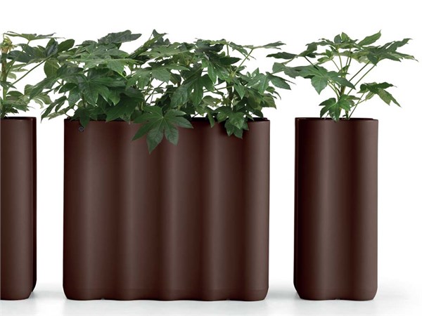 Jardinière en plastique Nebula