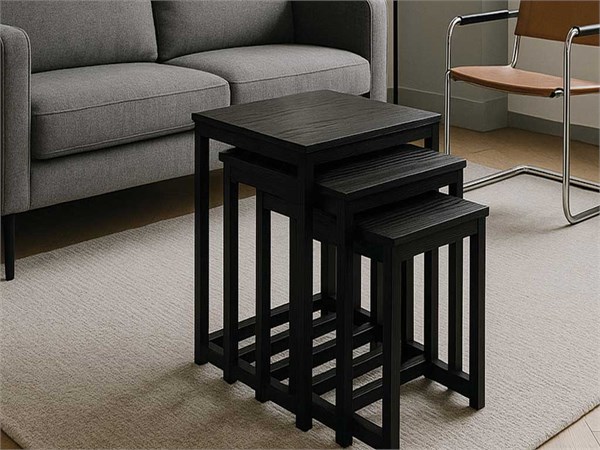 Set des tables empilables Hoffmann