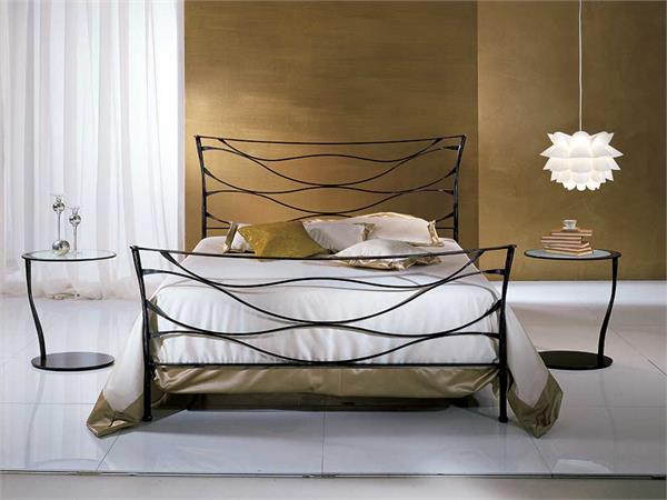 Wrought iron bed Gaudi'