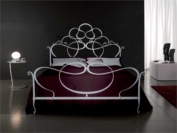 Wrought iron bed Ravel