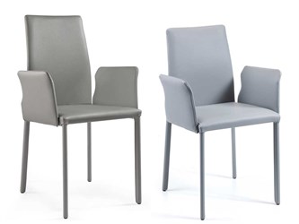 Sedia pelle design con braccioli Agata Arm