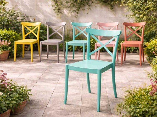 Sedie polipropilene colorate Lione - 48.5x50 cm